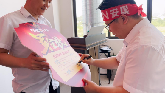 �������F2025��(zh��n)���Ď������߾ۄ����������򣬆����T���¼o(j��)Ԫ